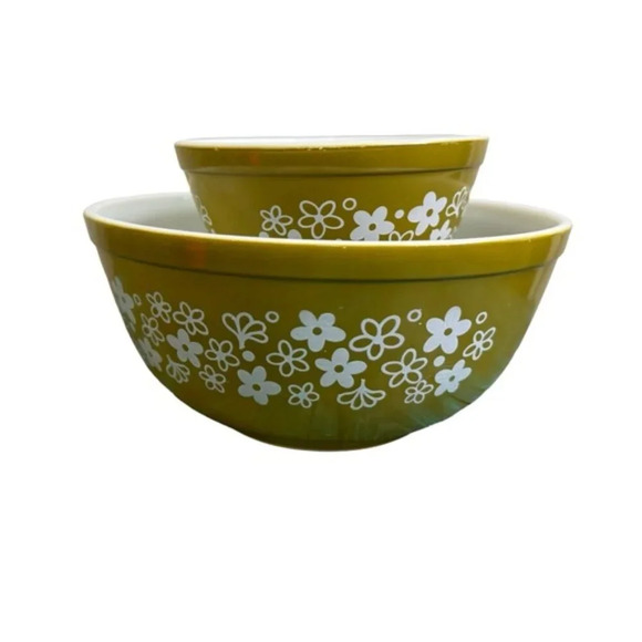 Pyrex Other - Pyrex Spring Blossom Avocado Green Mixing Bowl Set of 2 Vintage 1970's